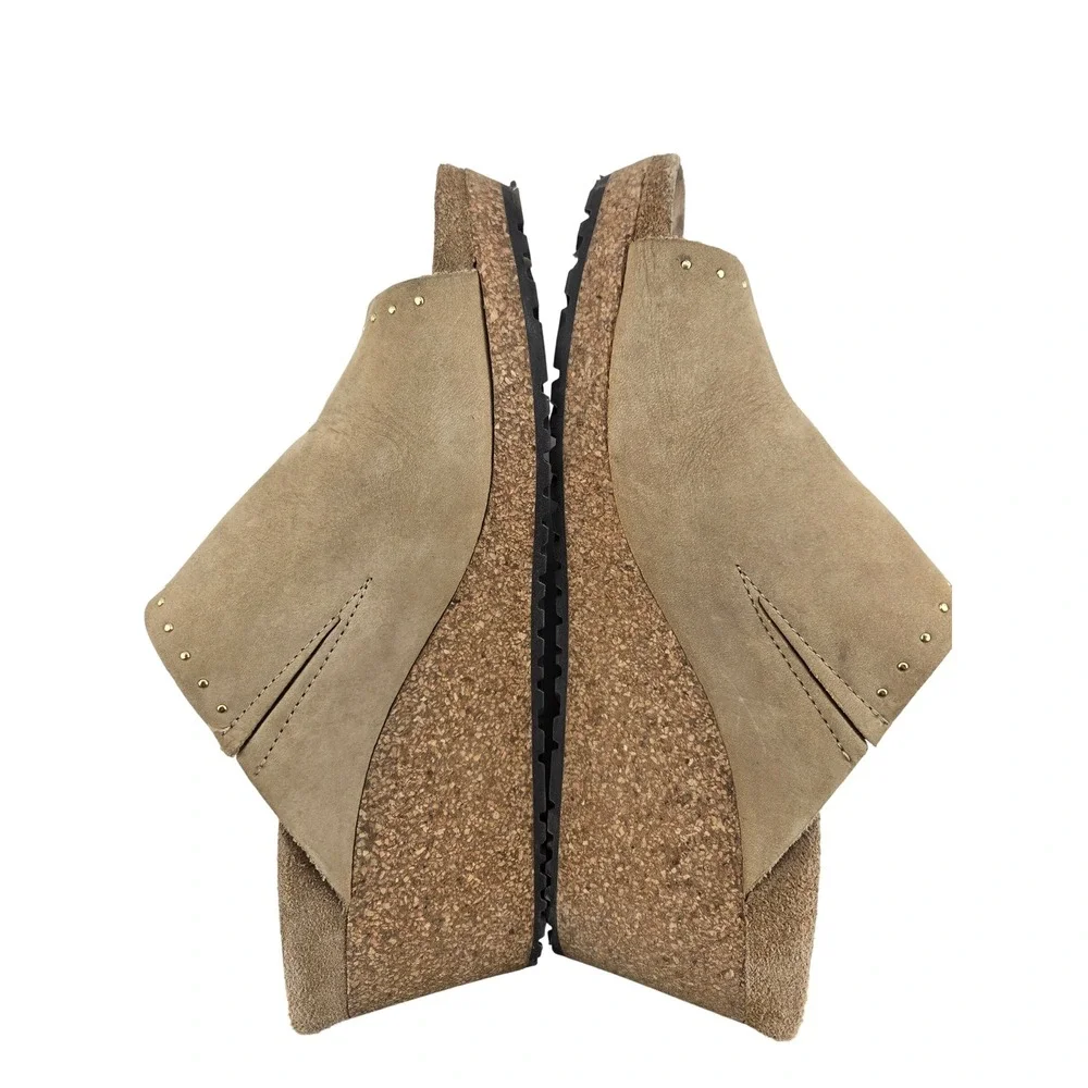 Papillio by Birkenstock Namica‎ Suede Wedge Sandals Taupe Rivet EU 37 US 6 6.5